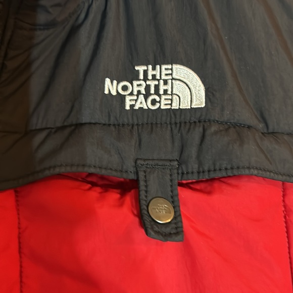 The North Face Boys Zip Front Vest Size XL(18/20)-EUC - Picture 3 of 4